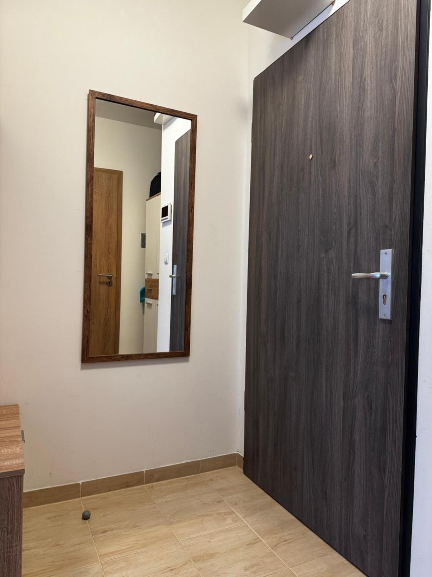 Vivid With Balcony With Free Private Parking Budapest