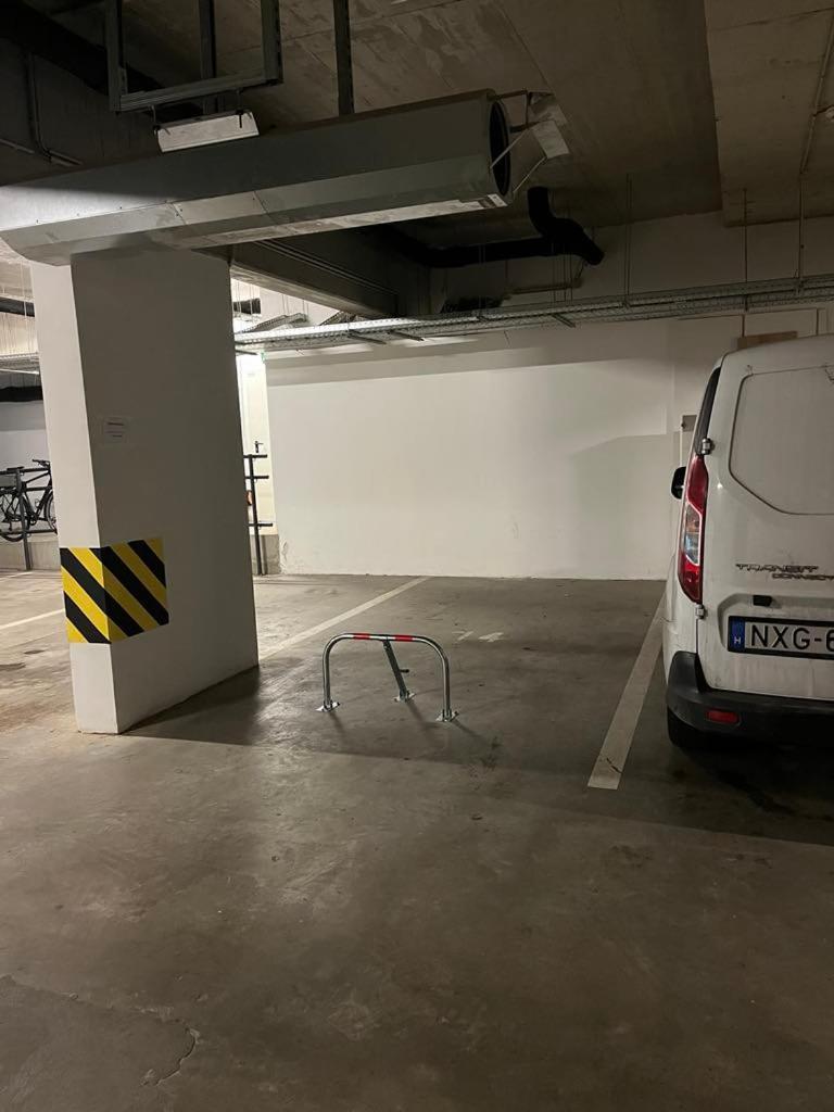 Vivid With Balcony With Free Private Parking Apartmán Budapest